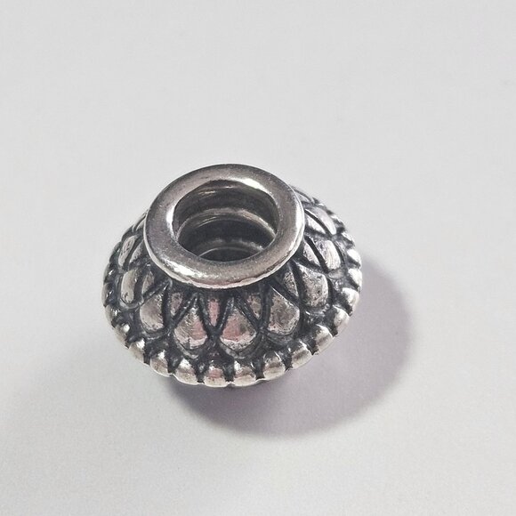 *Sale* Pandora sterling silver inner strength bead - Picture 9 of 11